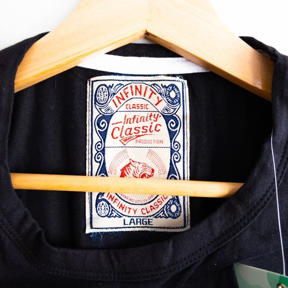 NWT Infinity Honolulu Hawaii Print Tee - Picture 6 of 6